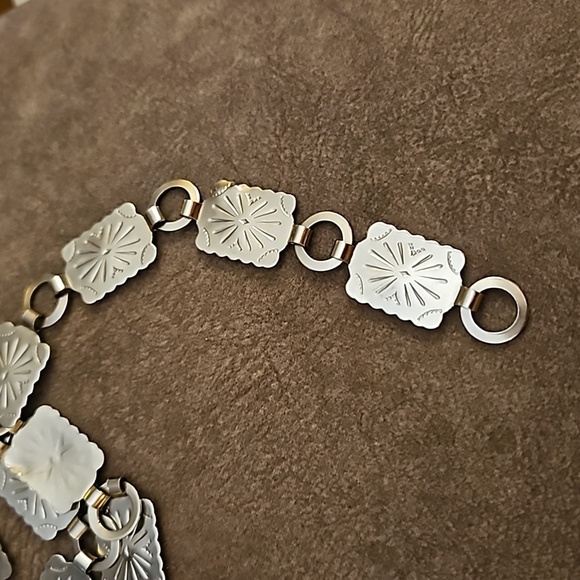 VTG Cowboy Core Southwestern Etched Concho Metal Chain Belt - Picture 9 of 10